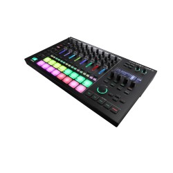 ROLAND MC-707 RITAM MAŠINA