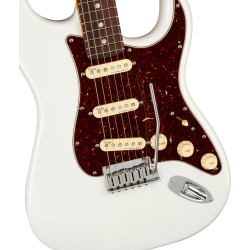 FENDER AMERICAN ULTRA STRATOCASTER RW APL GITARA ELEKTRIČNA