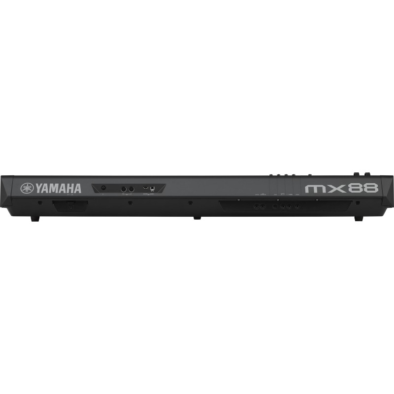 YAMAHA MX88 SYNTHESIZER