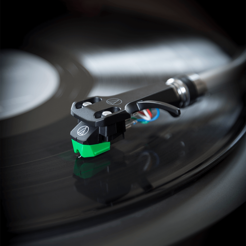 AUDIO-TECHNICA AT-VM95E GRAMOFONSKA ZVUČNICA