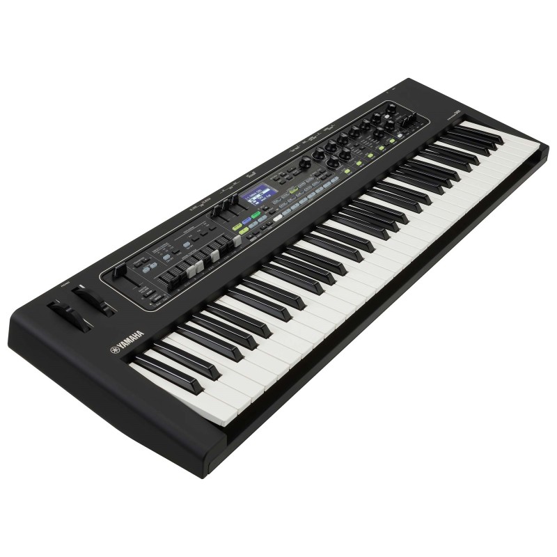 YAMAHA CK61 STAGE PIANO SYNTHESIZER