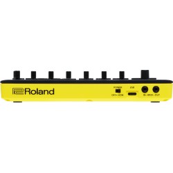 ROLAND P-6 AIRA CREATIVE SAMPLER SYNTHESIZER