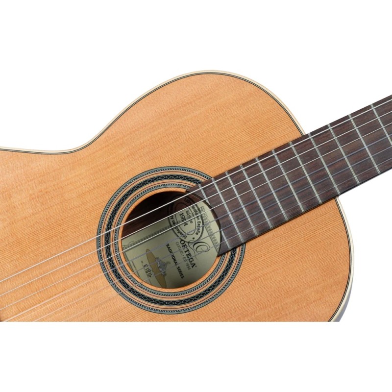 ORTEGA R18G TRADITIONAL SERIES 4/4 GITARA KLASIČNA